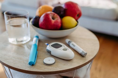 Alimentação Inteligente e CBD: Uma Combinação Estratégica para o Controle do Diabetes